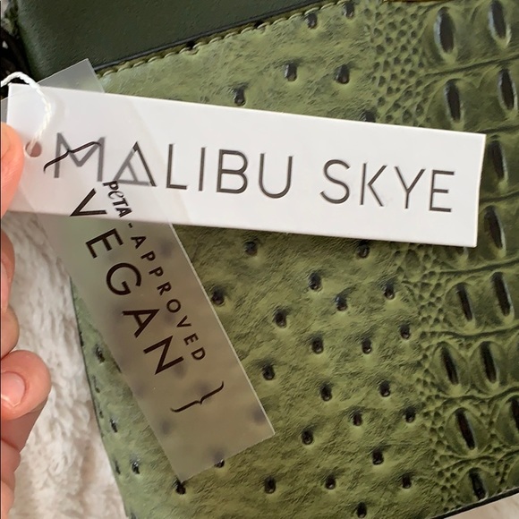 Vegan Zodiac Purse🌿🐻🦊🦁 - Picture 2 of 9